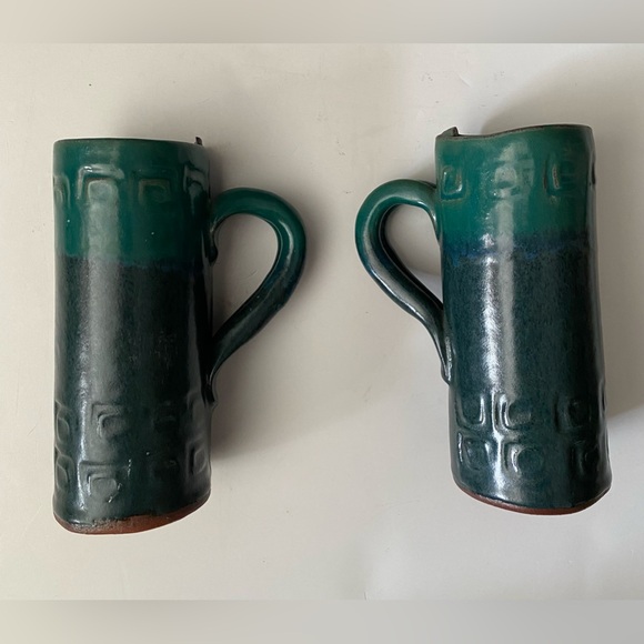Hand made Pottery clay decorative Grove Green glaze set of 2 mugs, heavy - Picture 15 of 15